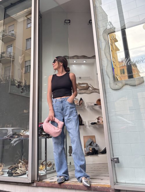 43158F62-AFF9-4875-AC5A-CF104FA90124