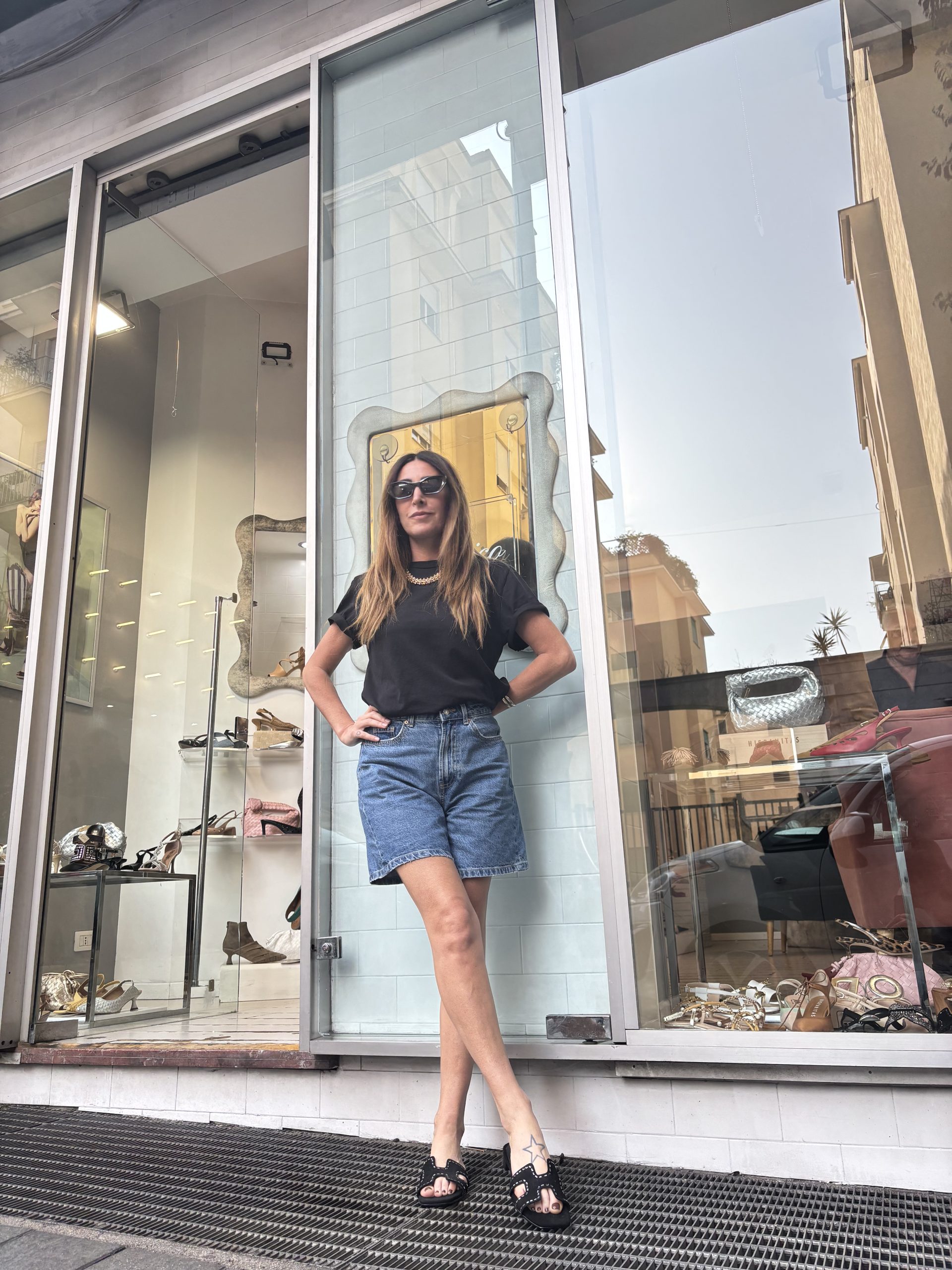 E8100D75-7A0F-4606-AD33-FF25620608CA