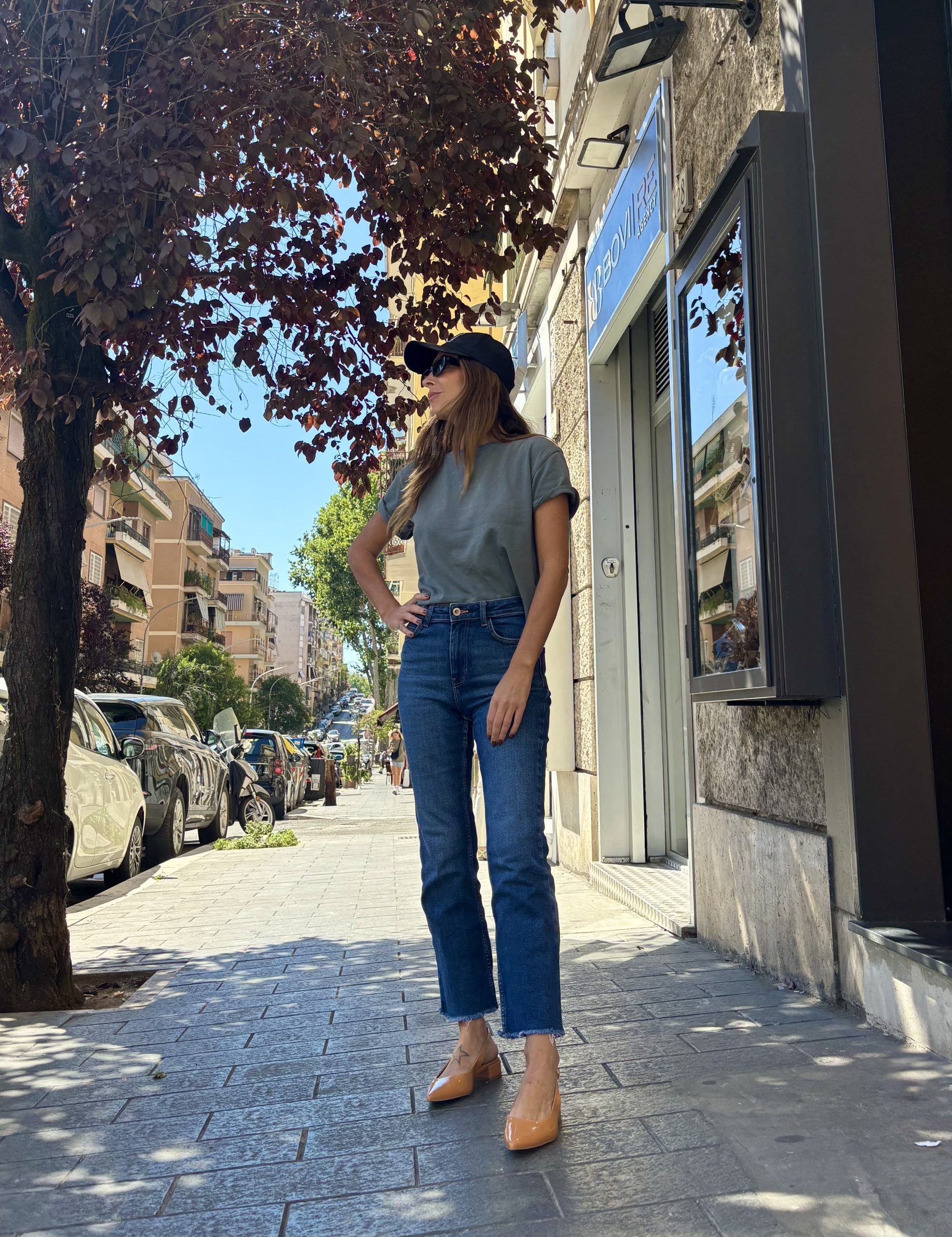 D6433D10-3AF1-41C1-90D5-087347A6DE13