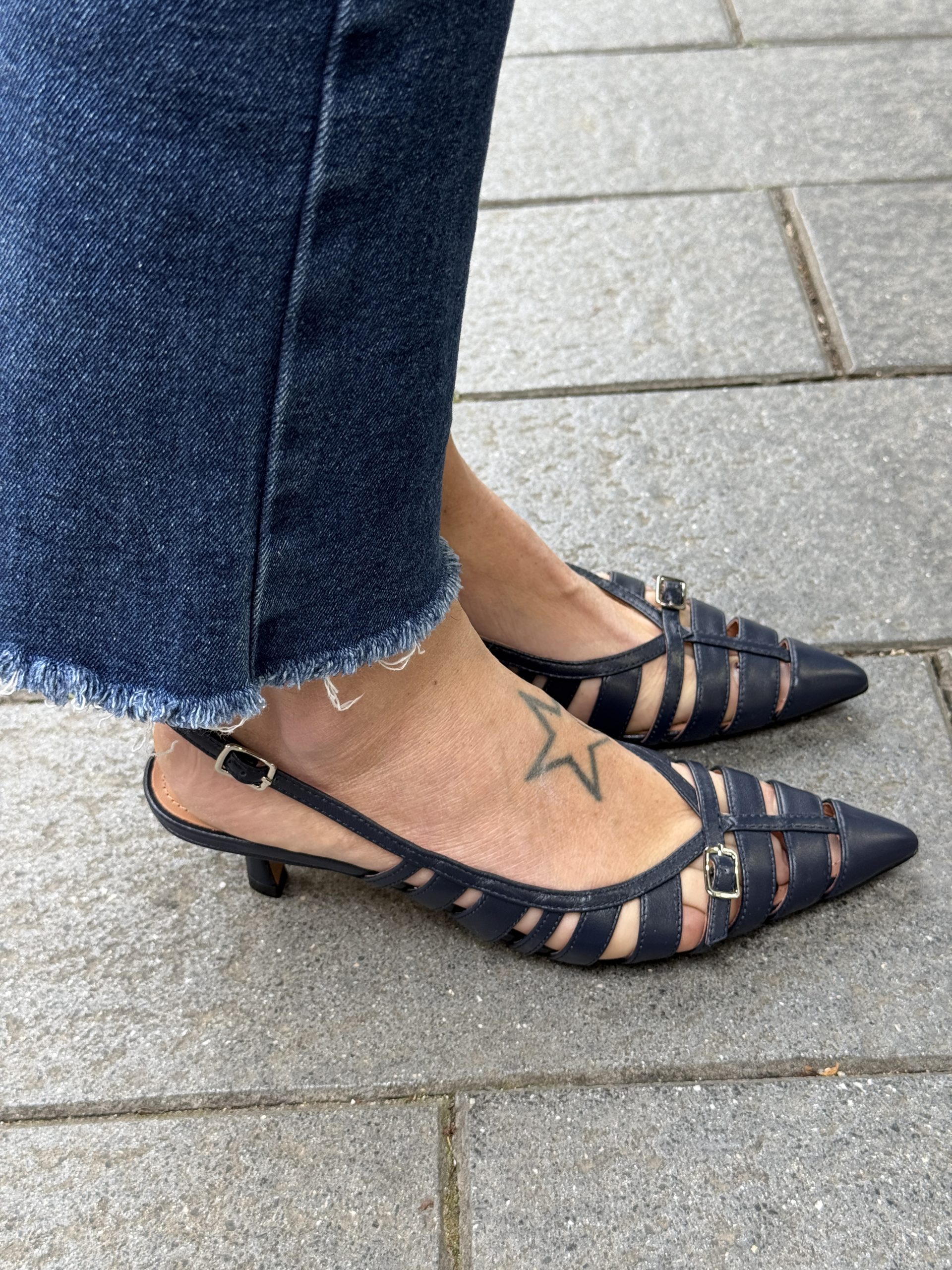 Slingback gabbia contemporanea - immagine 4