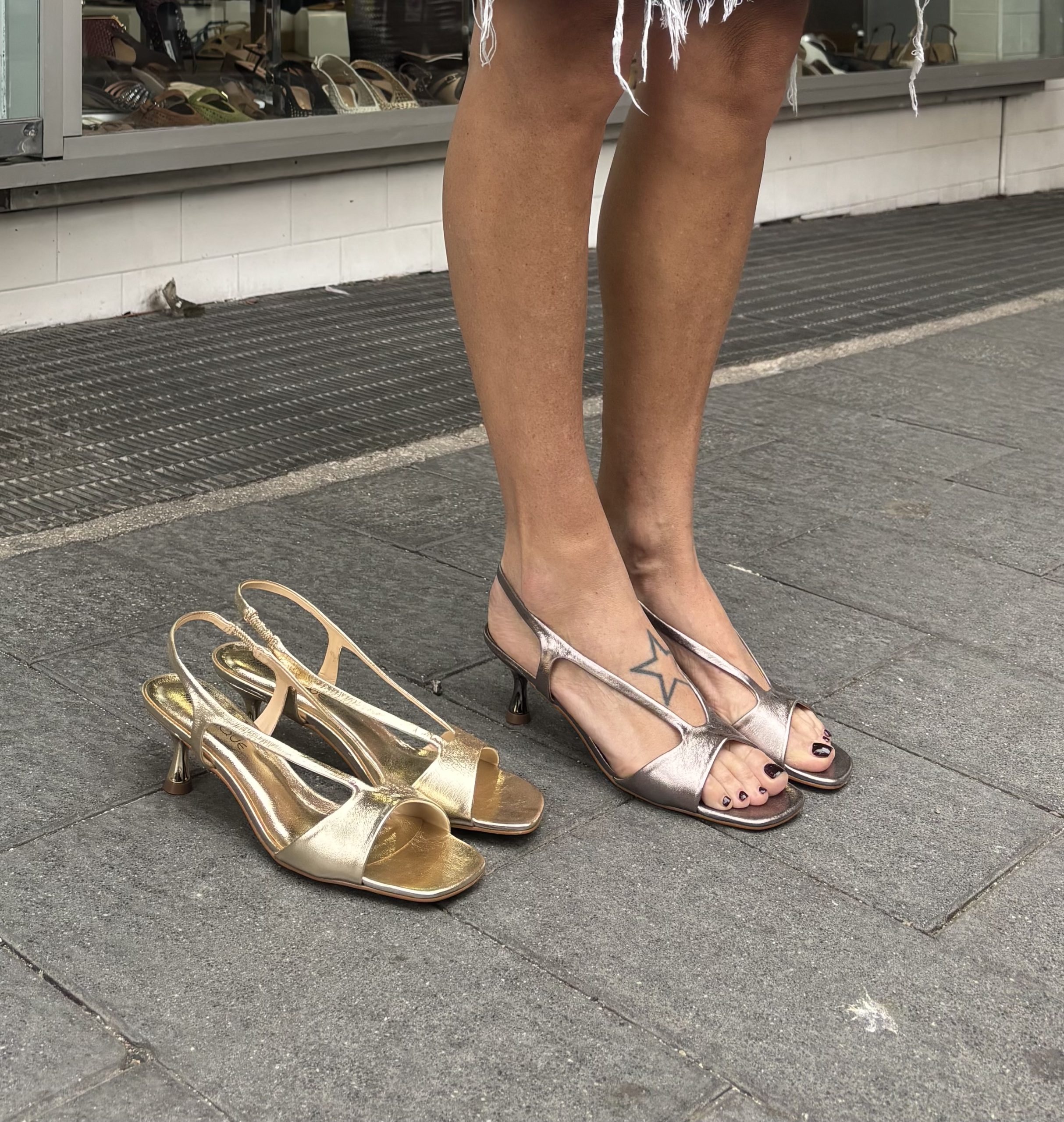 Sandalo chic tacco medio - immagine 7